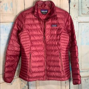 Woman’s Medium Puffer Jacket